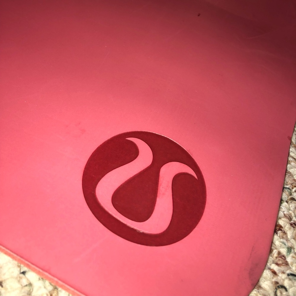 🌟lululemon athletica 5mm Reversible Yoga Mat🌟